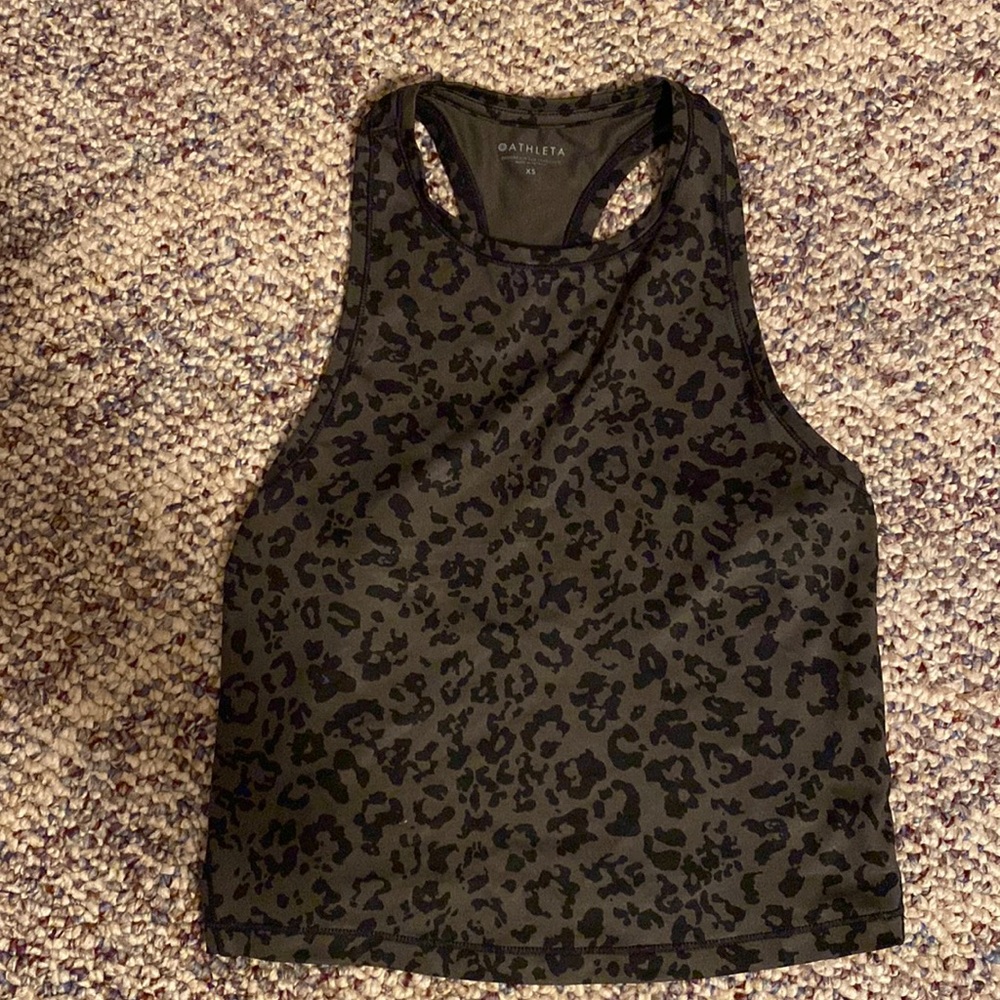 Athleta cheetah cropped racerback tank size XS